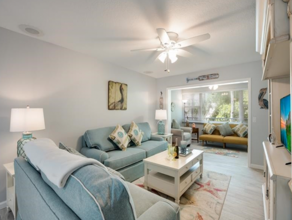 Holmes Beach 2 Bedroom Vacation Condo for Rent